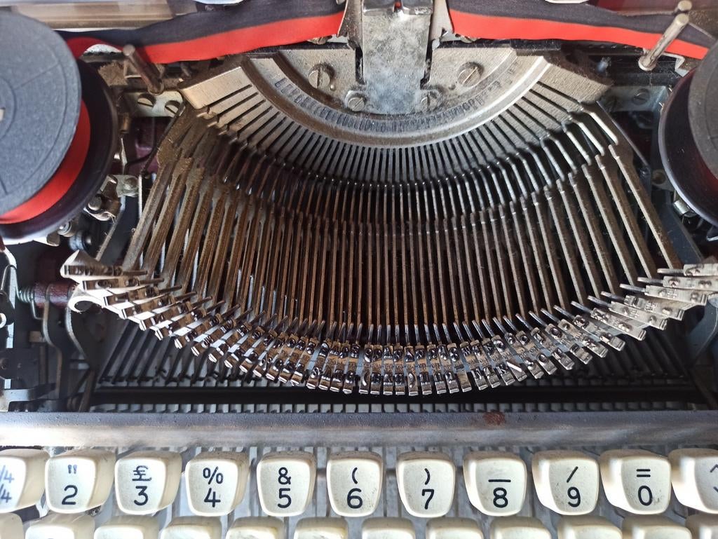 Olympia typemachine, Diversen, Typemachines, Ophalen