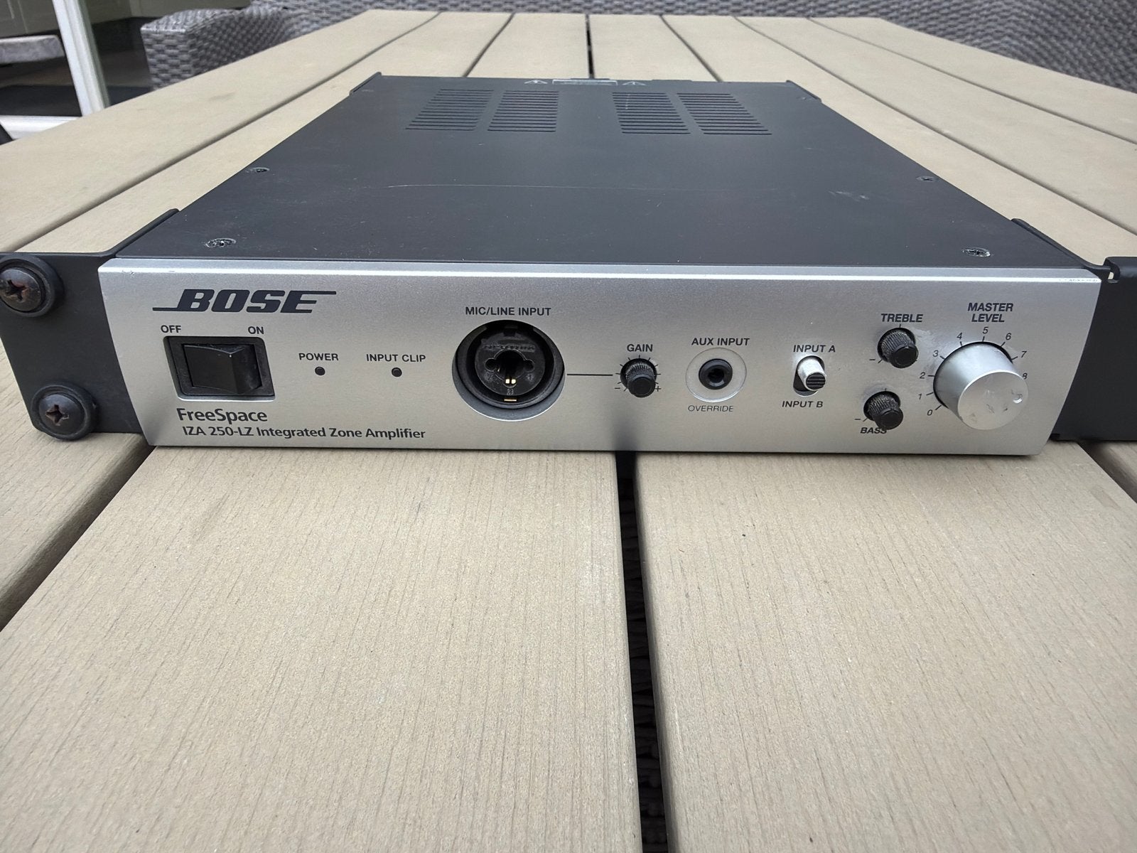 Bose FreeSpace IZA 250-LZ Geïntegreerde Zone Versterker, Overige merken, Ophalen of Verzenden, Minder dan 60 watt, Gebruikt