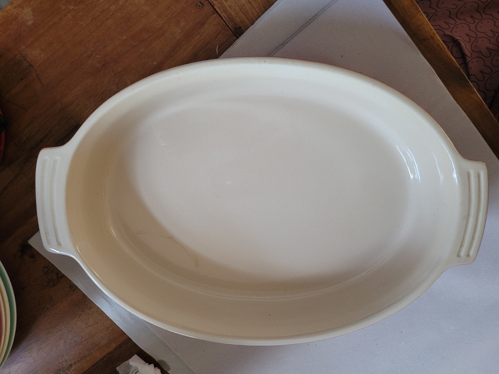 Le Creuset Ovenschaal - Crème/Rood - 38x24 cm, Ophalen of Verzenden