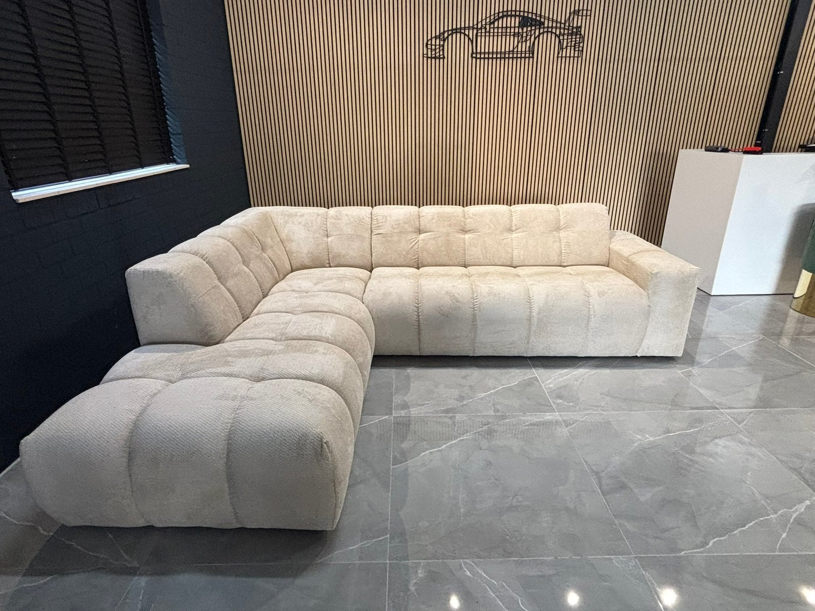Nieuwe hoekbank van 1.999,- voor 899,- 280x220cm SAMPLE SALE, Ophalen, 250 tot 300 cm, Nieuw, Vierpersoons of meer