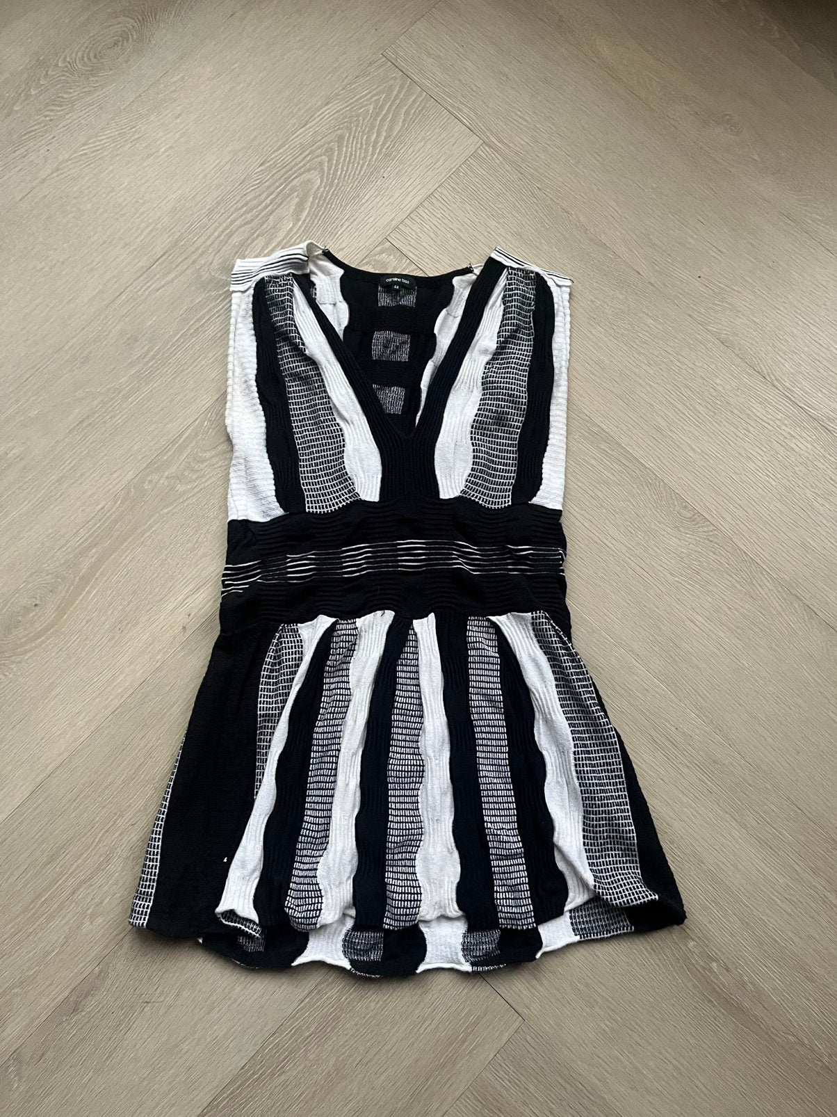 Caroline Biss t-shirt, top, blouse maat L, 44 als nieuw, Verzenden, Zwart, Maat 42/44 (L), Zo goed als nieuw