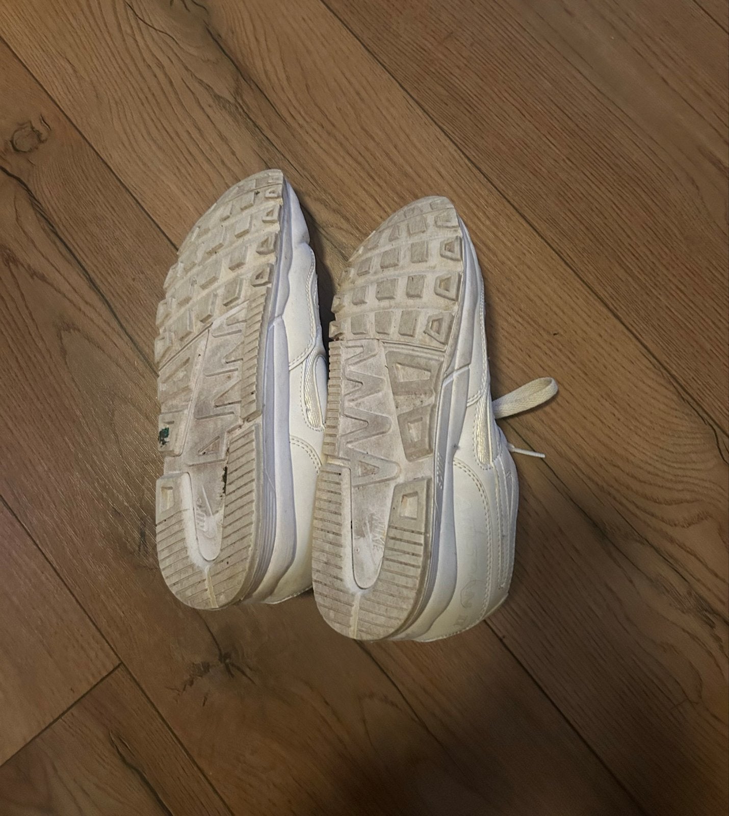 Nike Air sneakers wit - Maat 40, Ophalen of Verzenden, Gedragen, Wit, Sneakers of Gympen