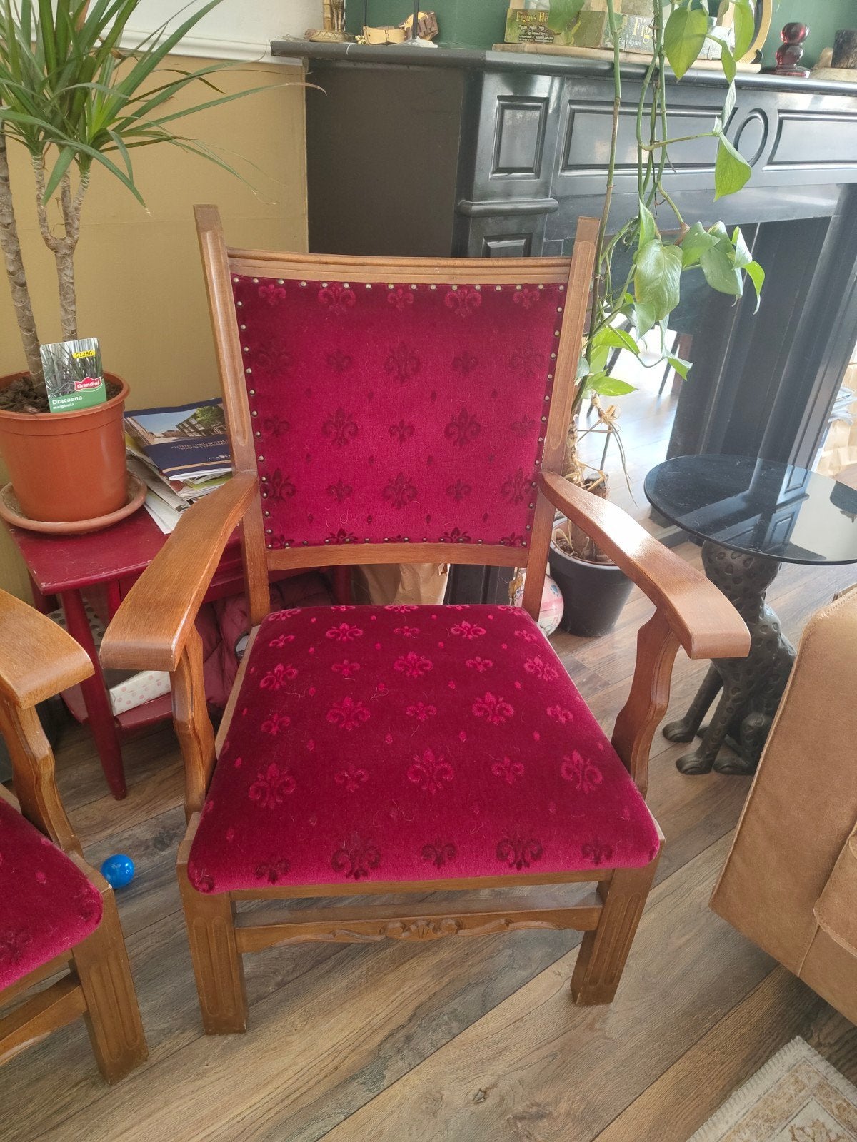 Set van 2 vintage fauteuils met rood fluweel, Ophalen