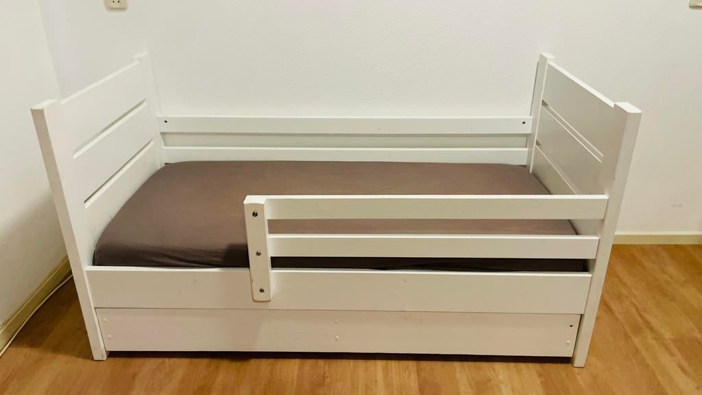 Rockwood Peuterbed Milly en Mo, 70 x 150cm, wit, inc matras, Ophalen, Gebruikt, 70 tot 85 cm, 140 tot 160 cm