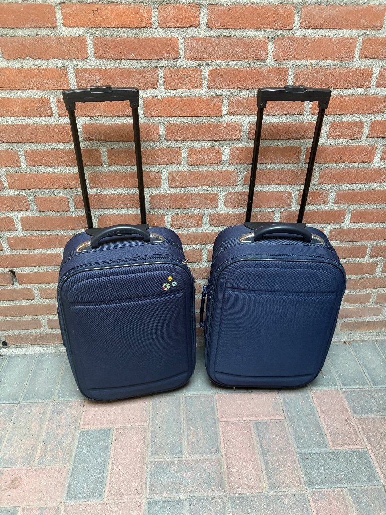 reiskoffer., Ophalen, Uitschuifbare handgreep, Gebruikt, 50 tot 60 cm