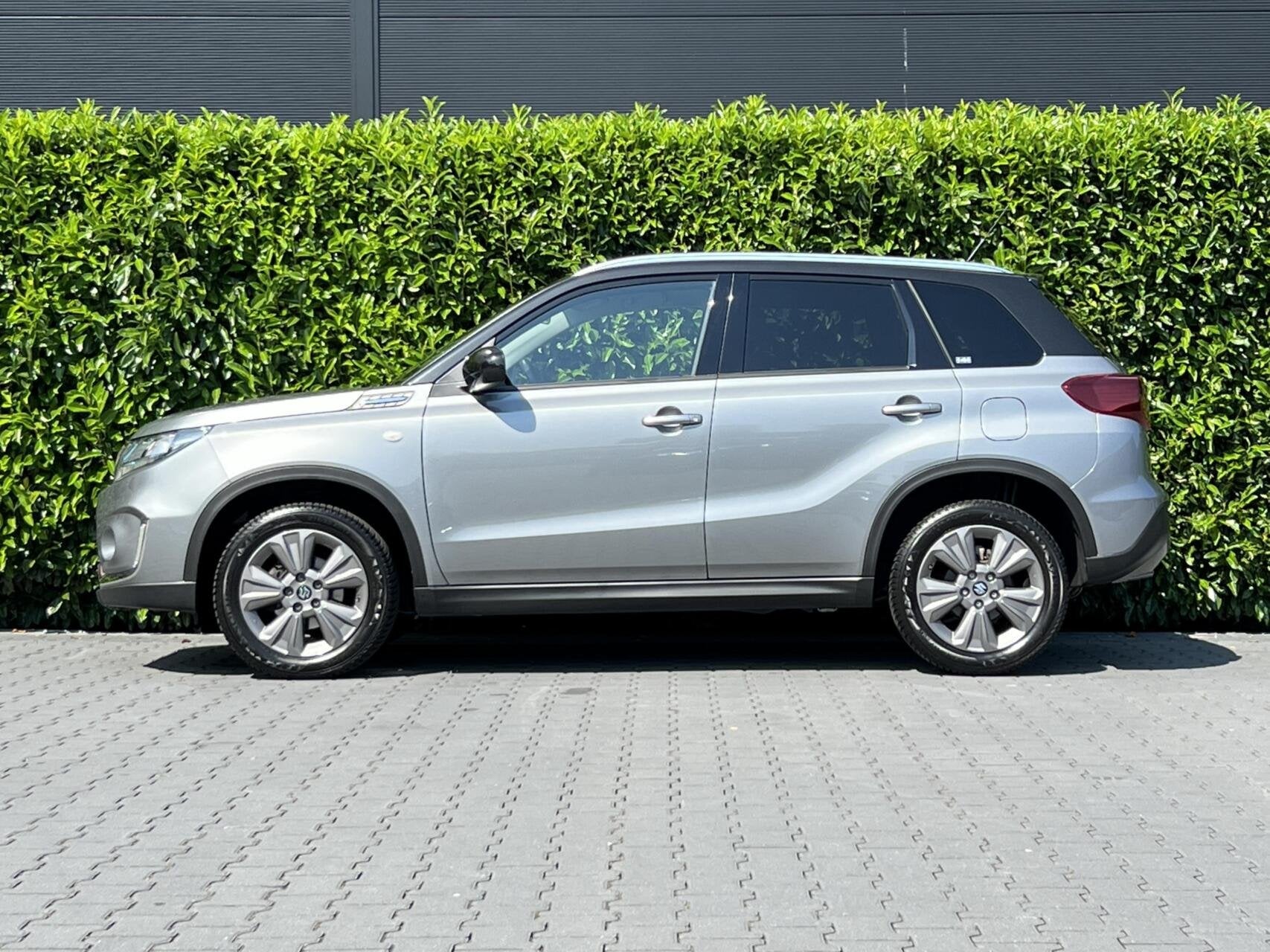 Suzuki Vitara 1.4 Boosterjet Comfort Smart Hybrid, TWO-TONE,, Stof, Gebruikt, 4 cilinders, 129 pk