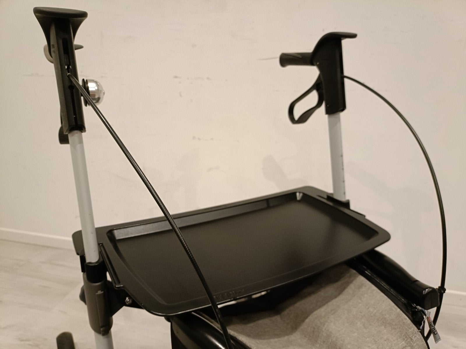Topro dienblad voor uw rollator IZGS, -, -, Ophalen of Verzenden, Zo goed als nieuw