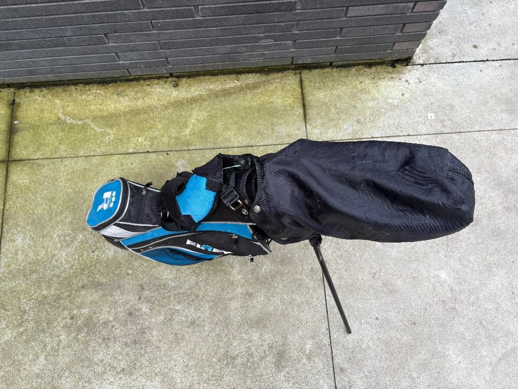 Foto 2 van Golfset voor kinderen 8-10 jaar met tas en clubs