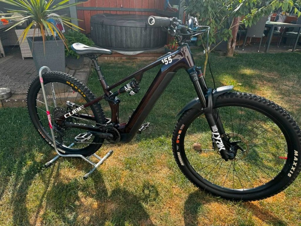 Cube Stereo Hybrid ONE55 (155) 2025 Maat L Liquid Red, Fietsen en Brommers, Elektrische fietsen, Ophalen, Zo goed als nieuw, 51 tot 55 cm