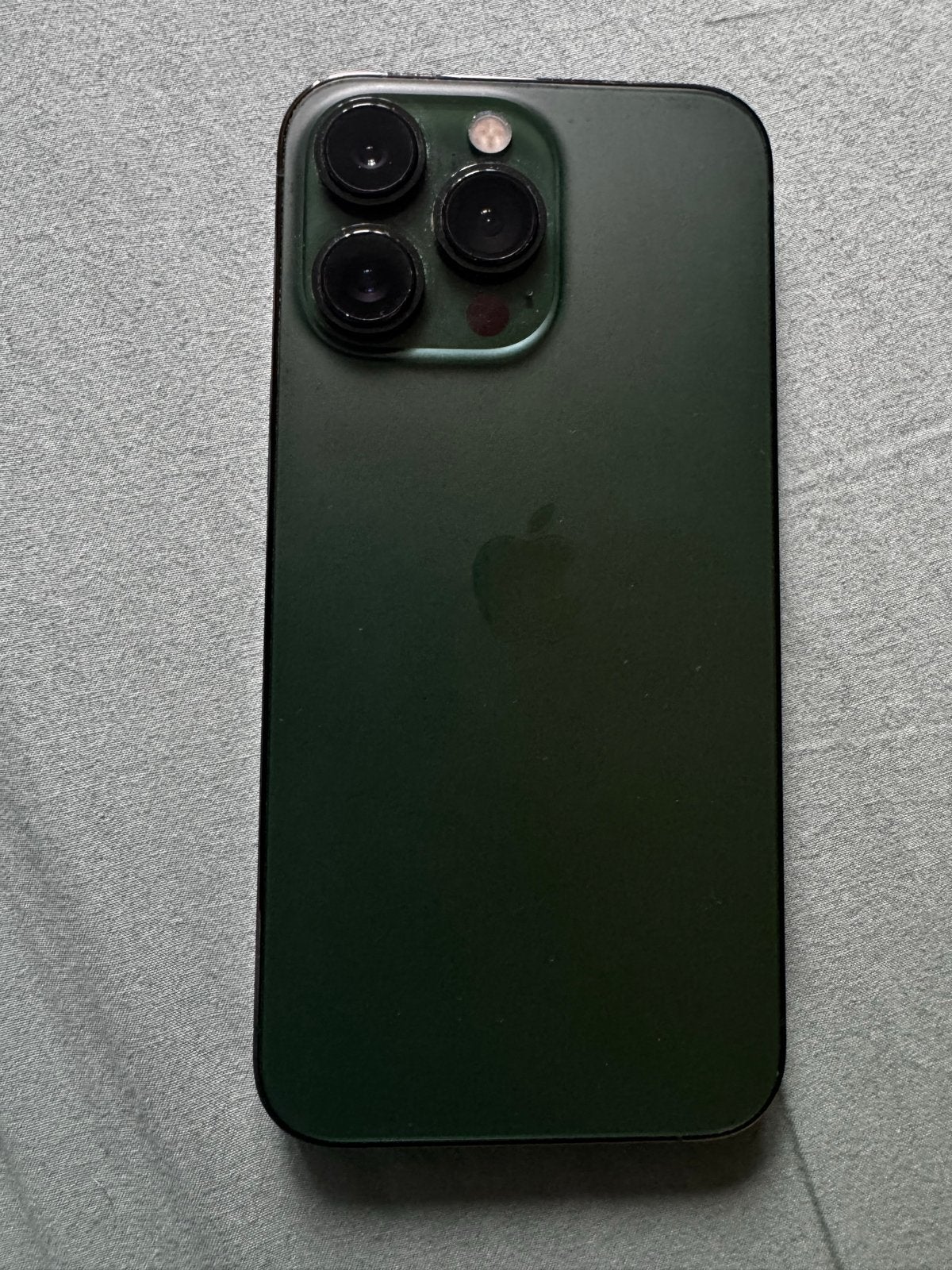 Foto 3 van iPhone 13 Pro, 128GB Groen - Batterij 76%