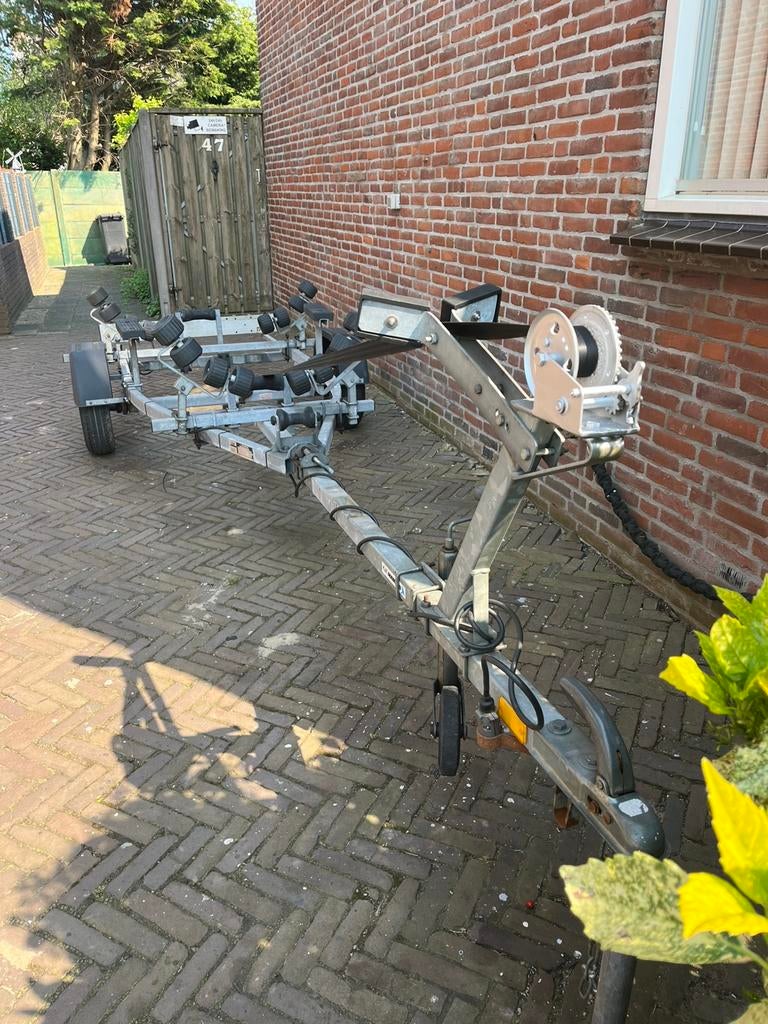 KALF BOOTTRAILER 650kg AS LENGTE 4.50 MTR 650 euro, Watersport en Boten, Minder dan 1500 kg, 6 tot 9 meter, Overige typen, Zo goed als nieuw
