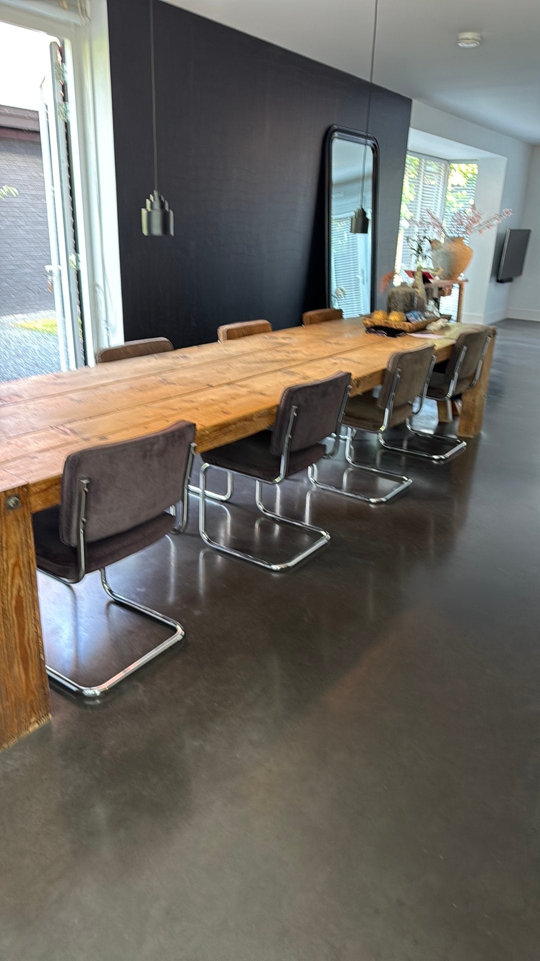 Eetkamer stoelen 8 x zuiver, Huis en Inrichting, Stoelen, Ophalen, Bruin, Zo goed als nieuw, Stof