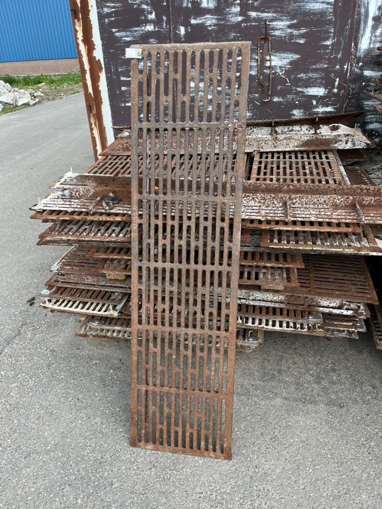 Gietijzeren roosters, Doe-het-zelf en Verbouw, Steigers, Ophalen, Gebruikt, Overige typen, Minder dan 2 meter