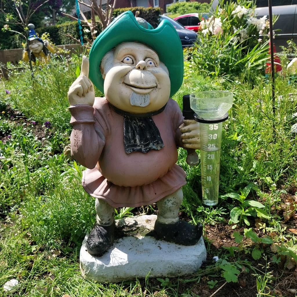 Laaf tuinbeeld met regenmeter, Ophalen, Gebruikt, Overige materialen, Tuinkabouter