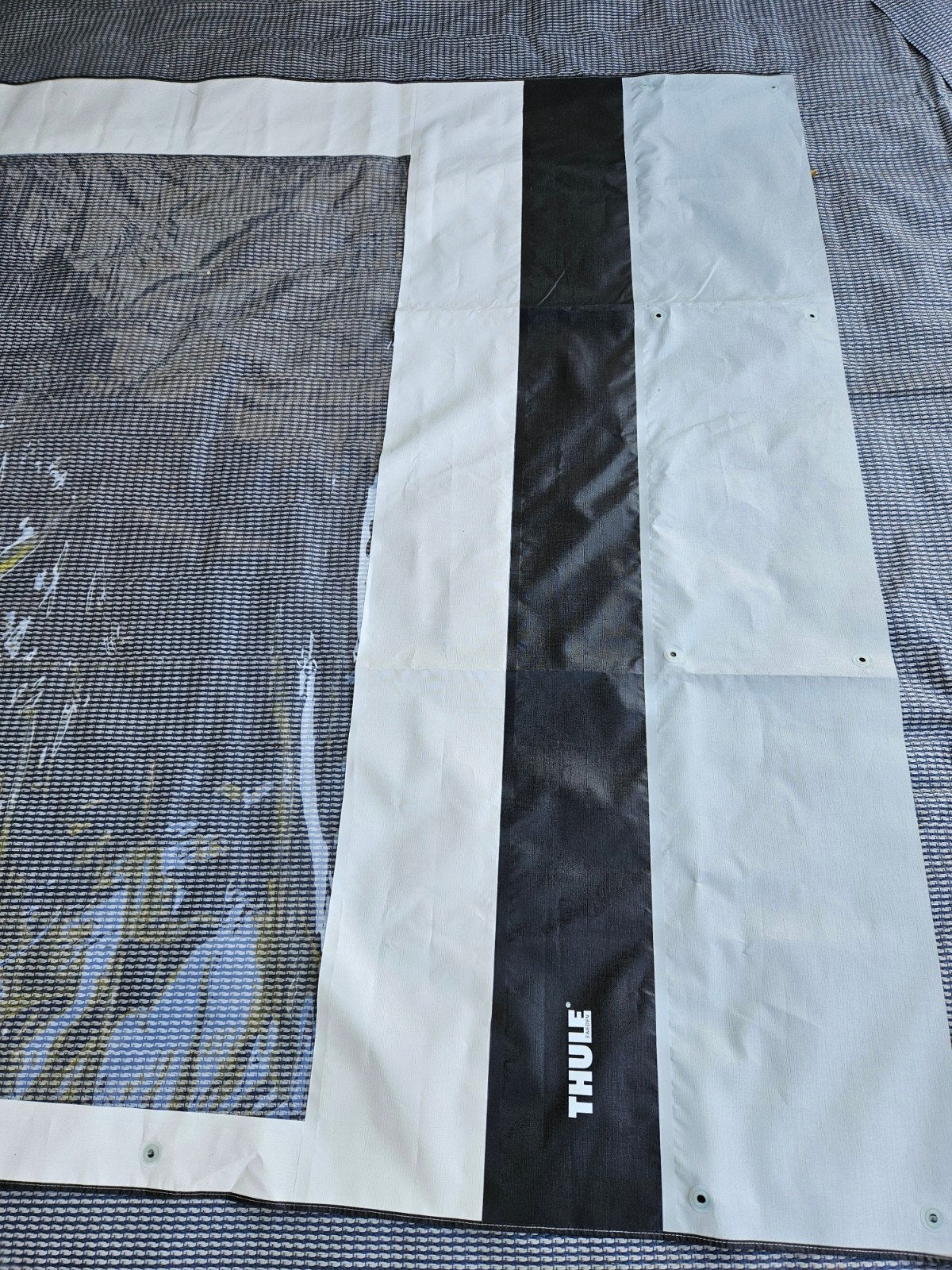 Thule Smart Panel - Rainblocker Zijwand voor luifel G2 250L, Ophalen, Zo goed als nieuw