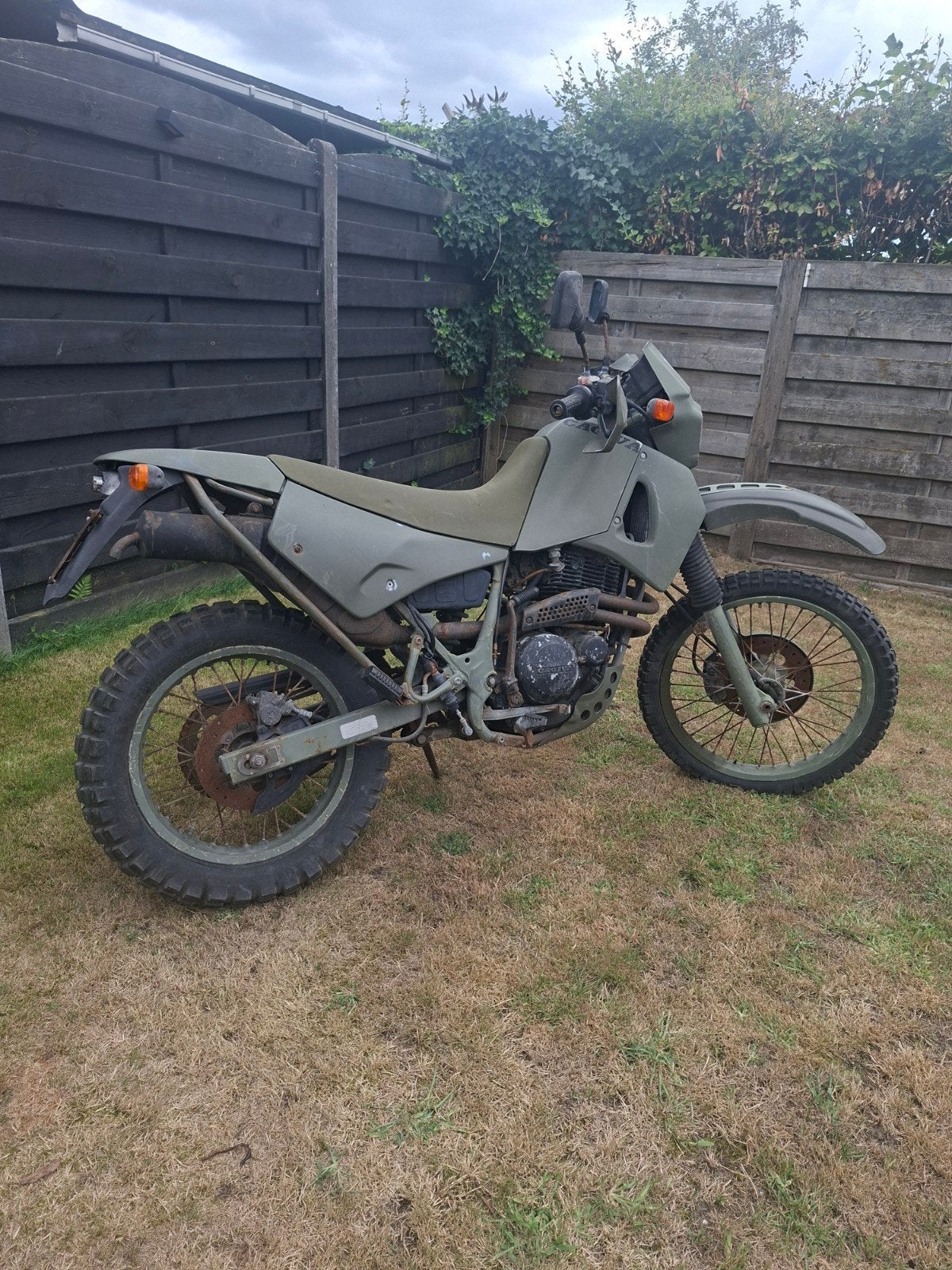 Cagiva leger Motor - Leger nekaf daf willys humvee, Motoren, Onbekend, Gebruikt, Particulier, Meer dan 35 kW