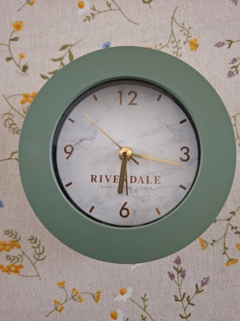 Stijlvolle Riverdale Wekker/Tafelklok - Mintgroen, Ophalen of Verzenden, Zo goed als nieuw, Analoog, Wekker of Tafelklok