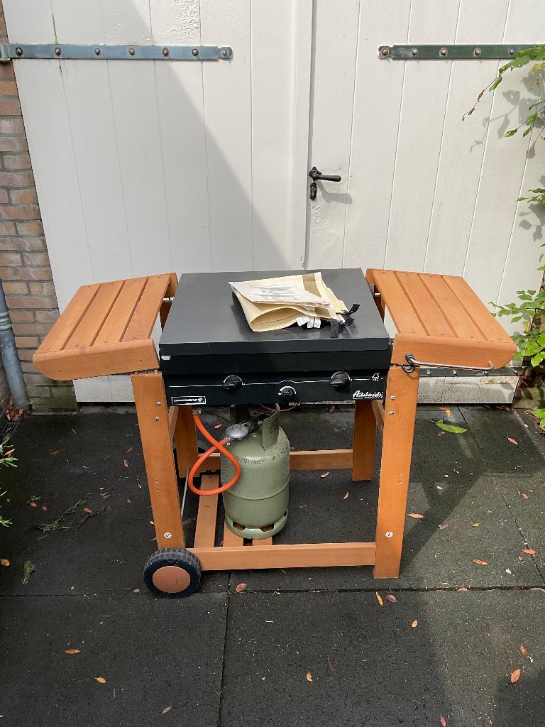 Barbecue Caminggaz Adelaide Woody 2 met gas, Tuin en Terras, Gasbarbecues, Ophalen, Gebruikt, Campingaz