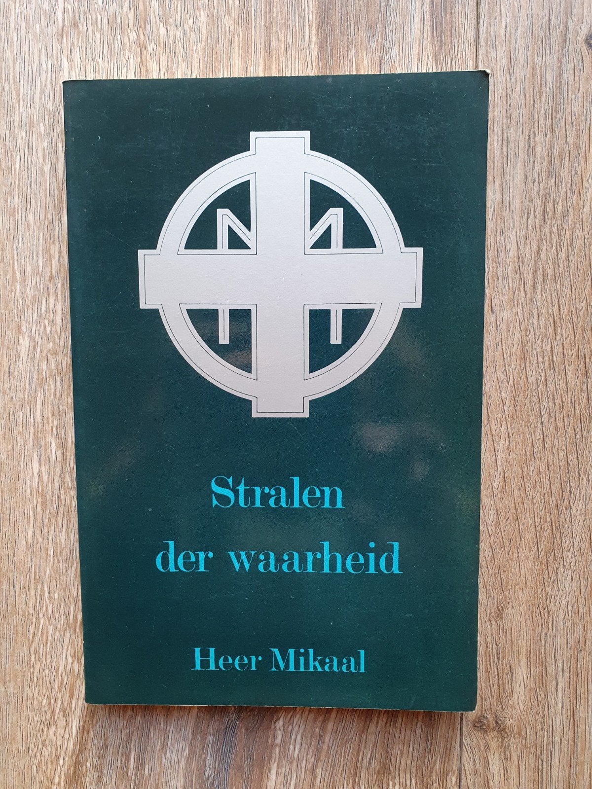 Heer Mikaal - Stralen der waarheid, Boeken, Achtergrond en Informatie, Spiritualiteit algemeen, Ophalen of Verzenden, Heer Mikaal