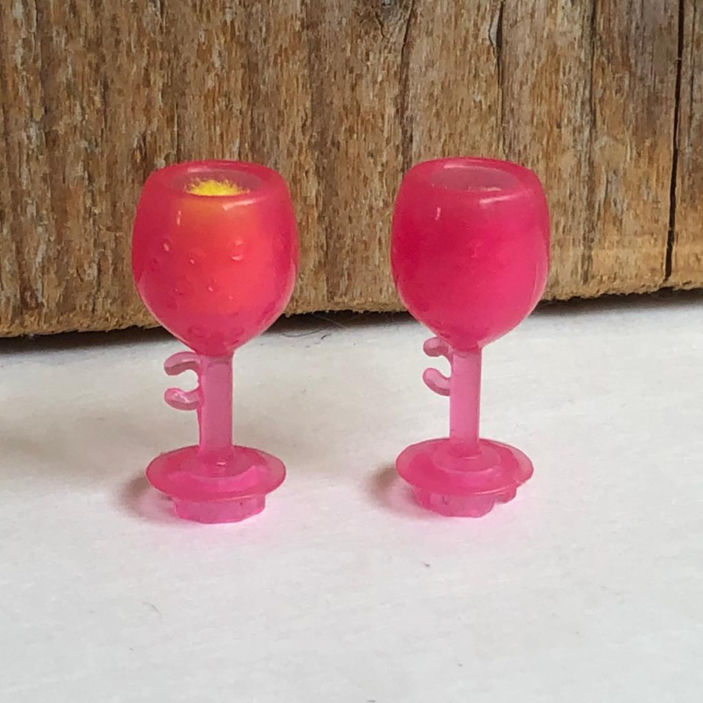 2 roze Barbie wijnglazen, Ophalen of Verzenden, Zo goed als nieuw, Toebehoren
