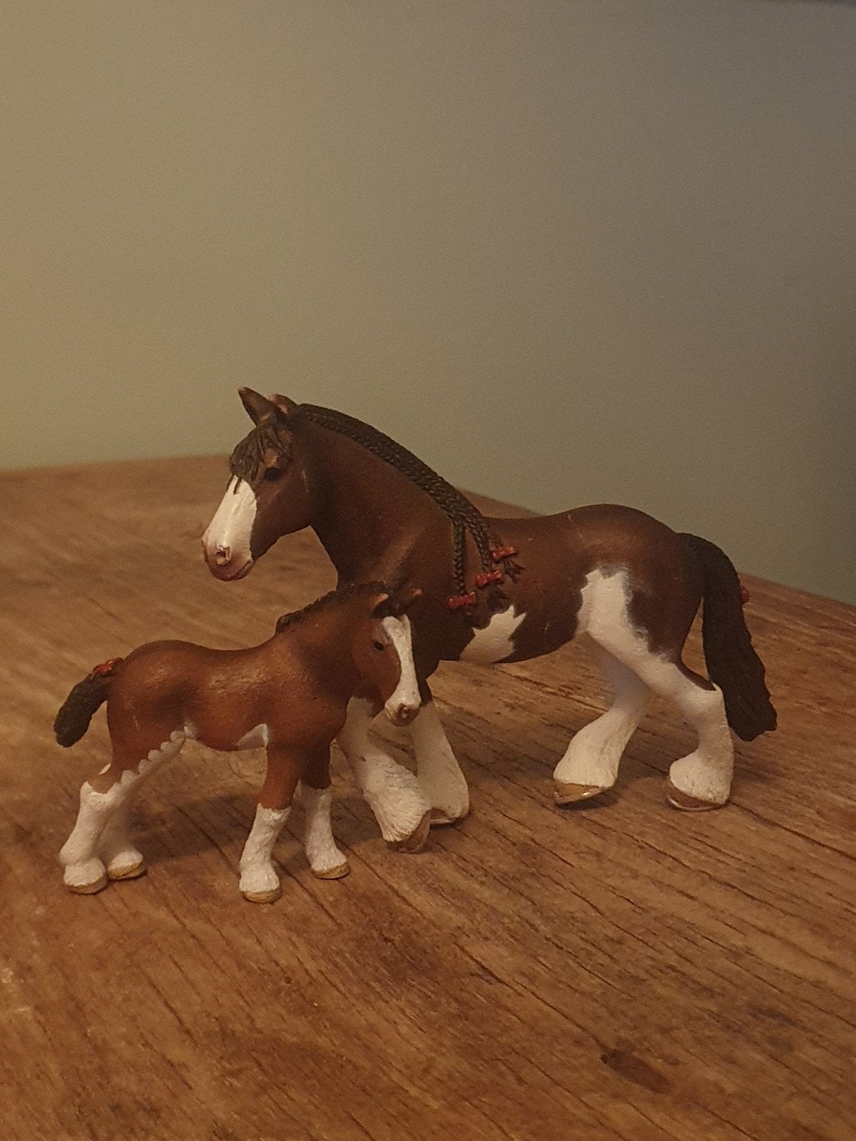 Schleich paard met veulen - Clydesdale, Ophalen of Verzenden, Zo goed als nieuw, Paard, Beeldje of Figuurtje