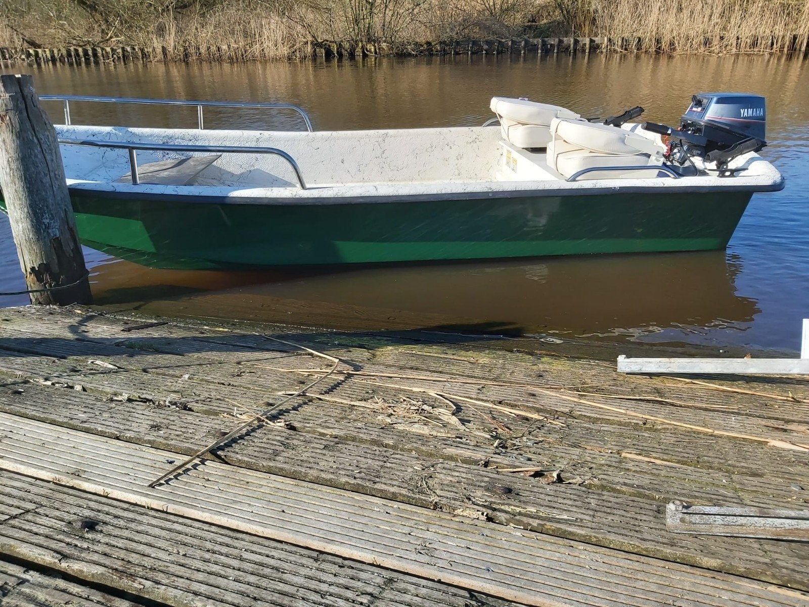 Carolina Skiff Visboot Platbodem met 2 motoren, Watersport en Boten, Gebruikt, Viertaktmotor, Ophalen of Verzenden, Buitenboordmotor