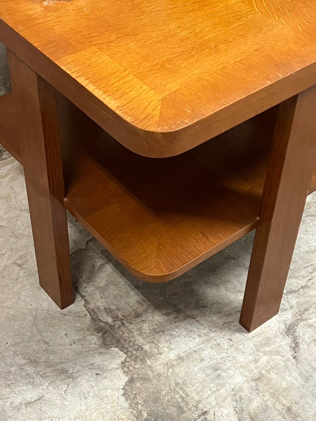 Art Deco bijzettafel, Ophalen