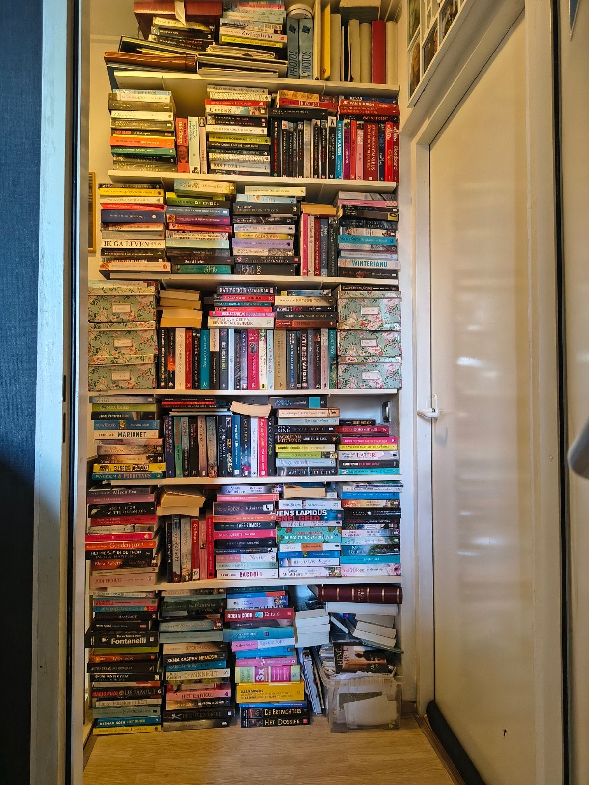 opkoper gezocht veel boeken, Ophalen, Zo goed als nieuw