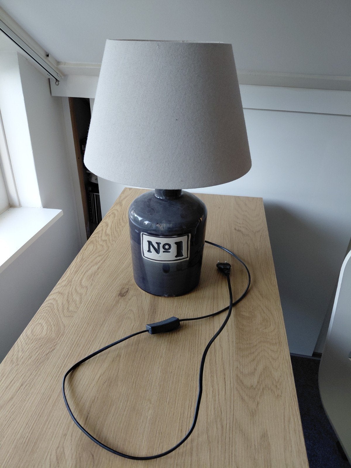 als nieuw mooie tafellamp kruik met kap 5 euro, Ophalen, Zo goed als nieuw, 50 cm, Met kap