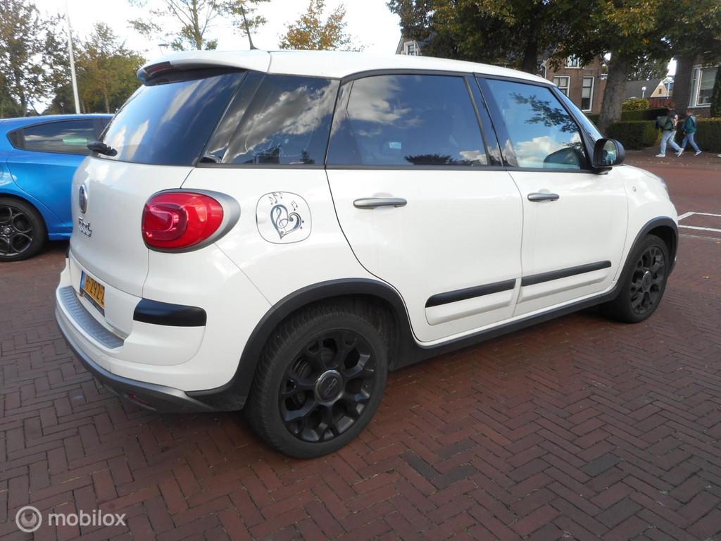 Fiat 500 L TwinAir Turbo 105 CityCross 7"-SCHERM MET CARPLAY, Auto's, Fiat, Gebruikt, Euro 6, Start-stop-systeem, Wit
