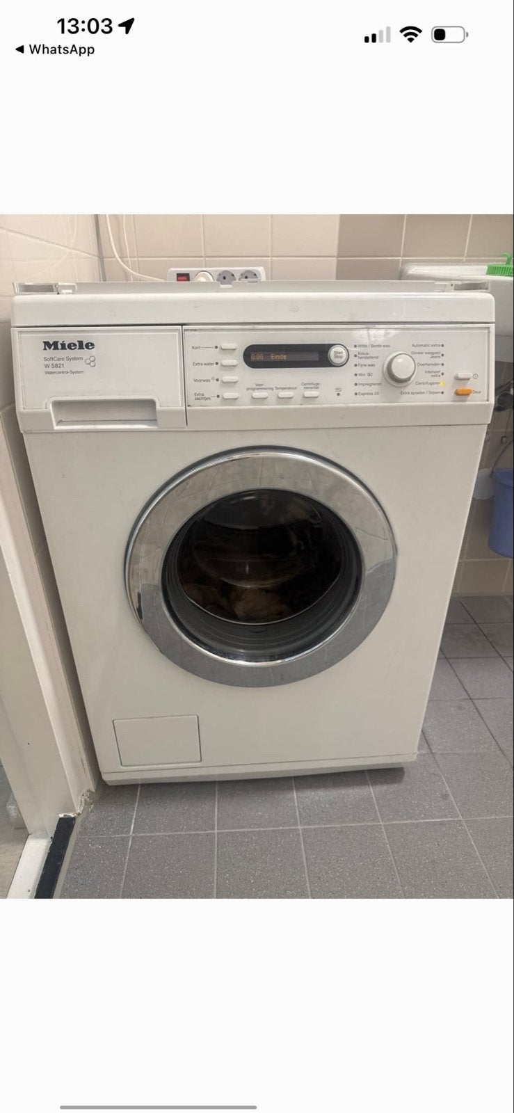 Miele W821 Wasmachine - Defect bij centrifugeren, Ophalen, Gebruikt, Energieklasse A of zuiniger, Voorlader