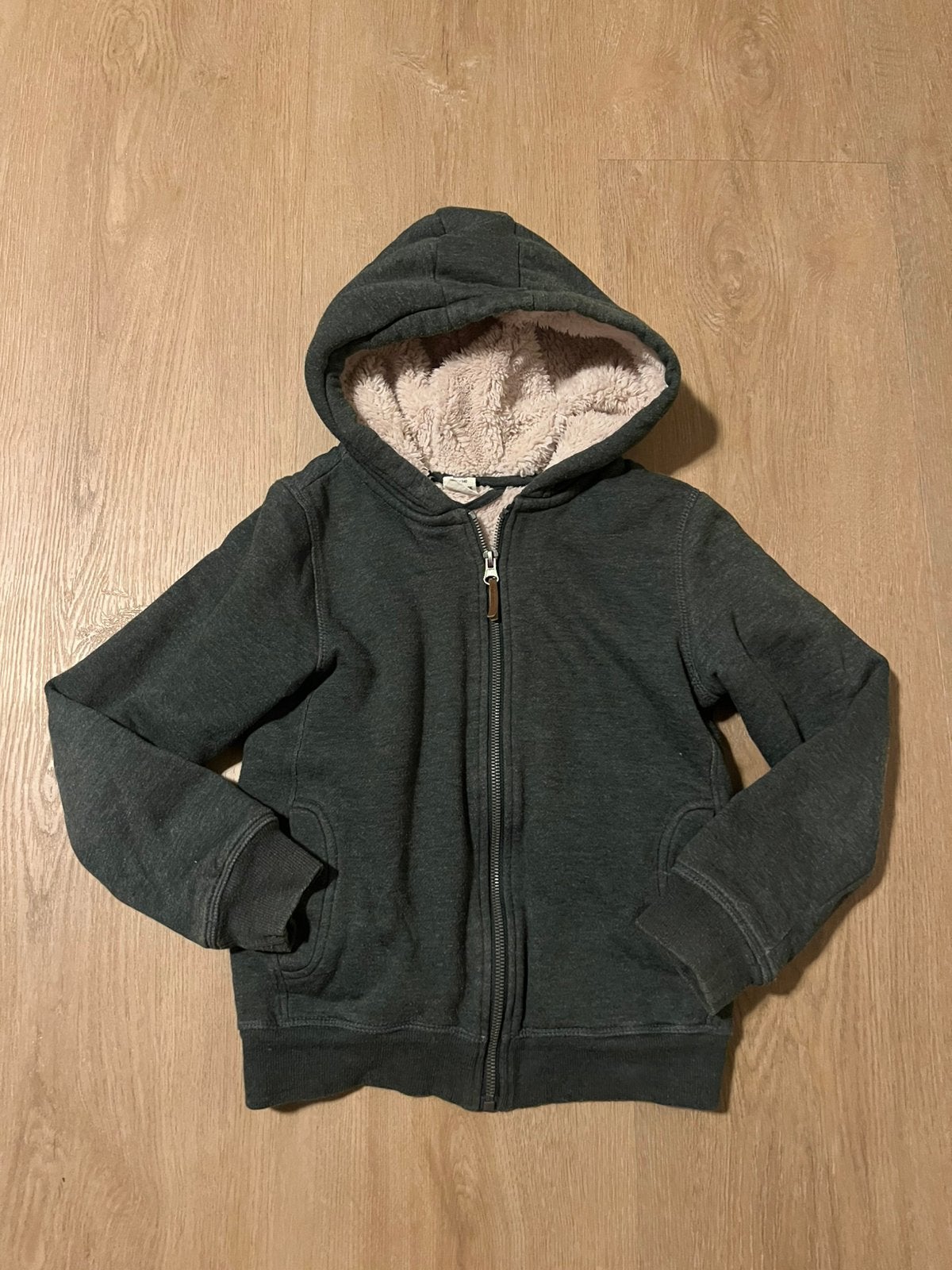 Borgvest groen hema jongen maat 134 /140, Kinderen en Baby's, Ophalen of Verzenden, Zo goed als nieuw, Jongen, Trui of Vest