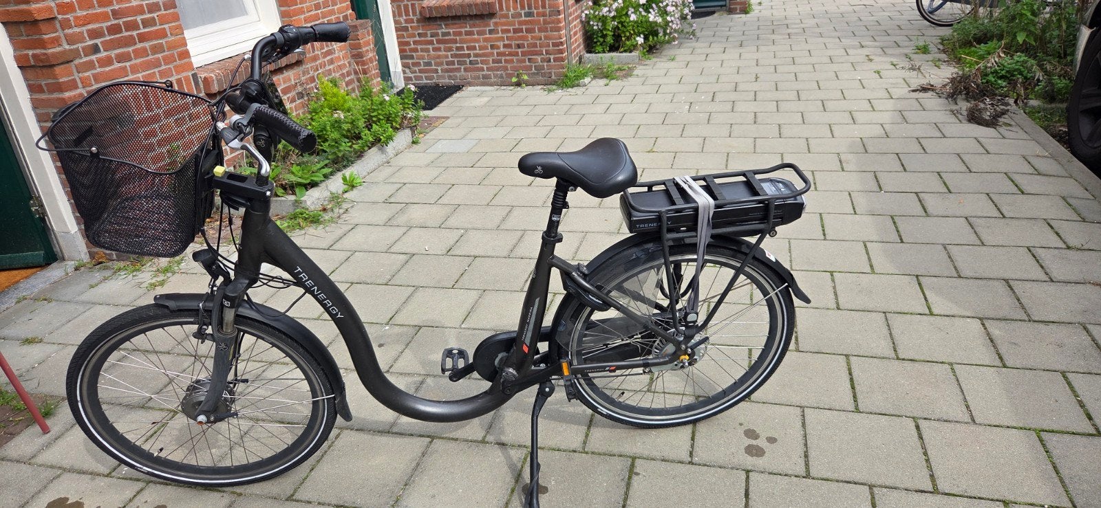 Trenergy Medeira E-bike - Lage instap - Accu laadt niet op., Zo goed als nieuw, 47 tot 51 cm, 50 km per accu of meer, Ophalen