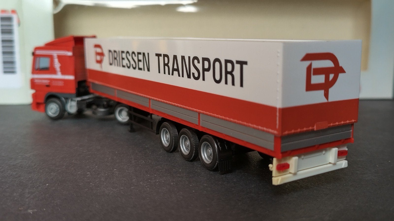 Daf XF Super Space Cab Driessen Wijchen 1:87 Awm Pol, AWM, Verzenden, Nieuw, .