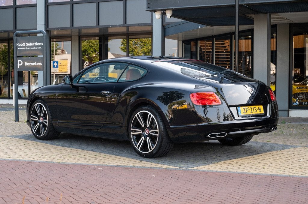 Bentley Continental GT 4.0 V8 Mulliner (bj 2012, automaat), Auto's, Bentley, Euro 5, 8 cilinders, Zwart, 3993 cc