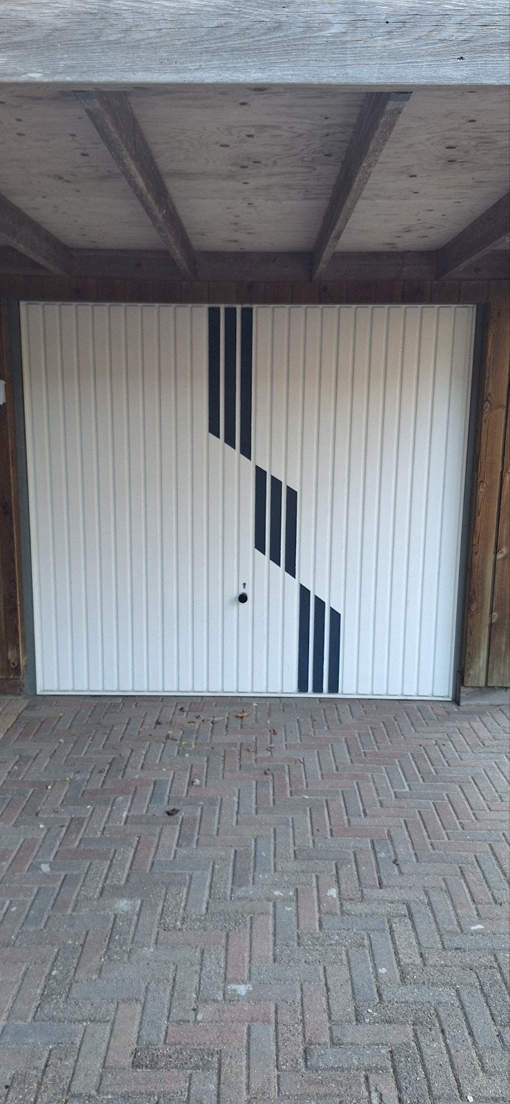 Garagedeur kanteldeur electrisch, Ophalen, Gebruikt, 120 cm of meer, Garagedeur
