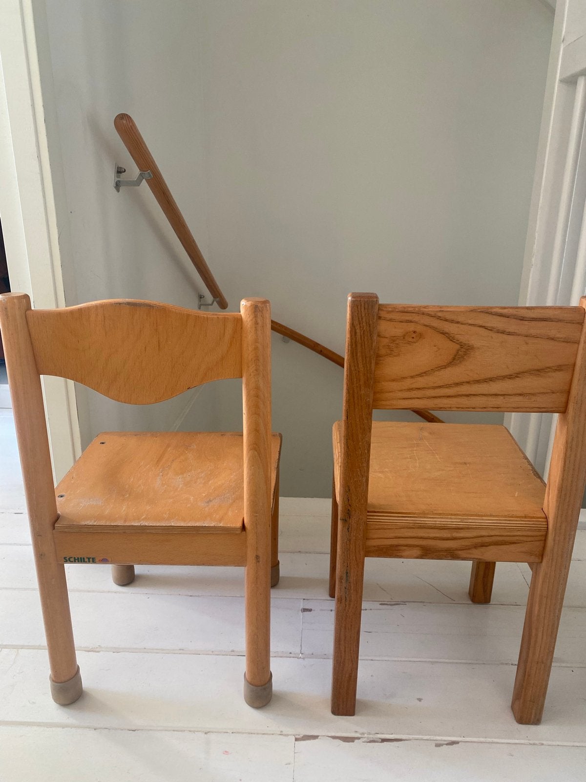 2 houten kinderstoeltjes, Ophalen, Gebruikt, Stoel(en)