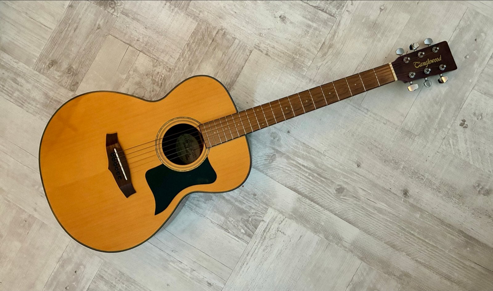 Tanglewood Nashville TF-8NAT akoestische gitaar + gigbag, Muziek en Instrumenten, Ophalen, Gebruikt, Western- of Steelstringgitaar
