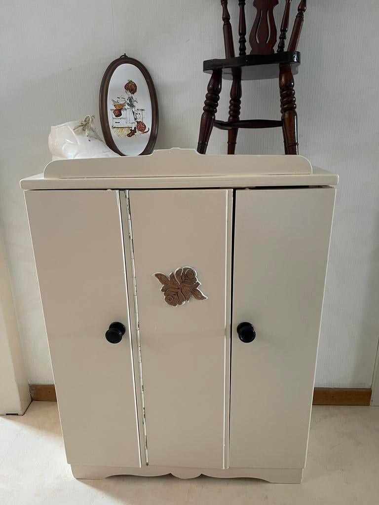 Prachtig Mooi Oud/Retro/Vintage Poppenkledingkast, Ophalen of Verzenden, Zo goed als nieuw, Poppenhuis