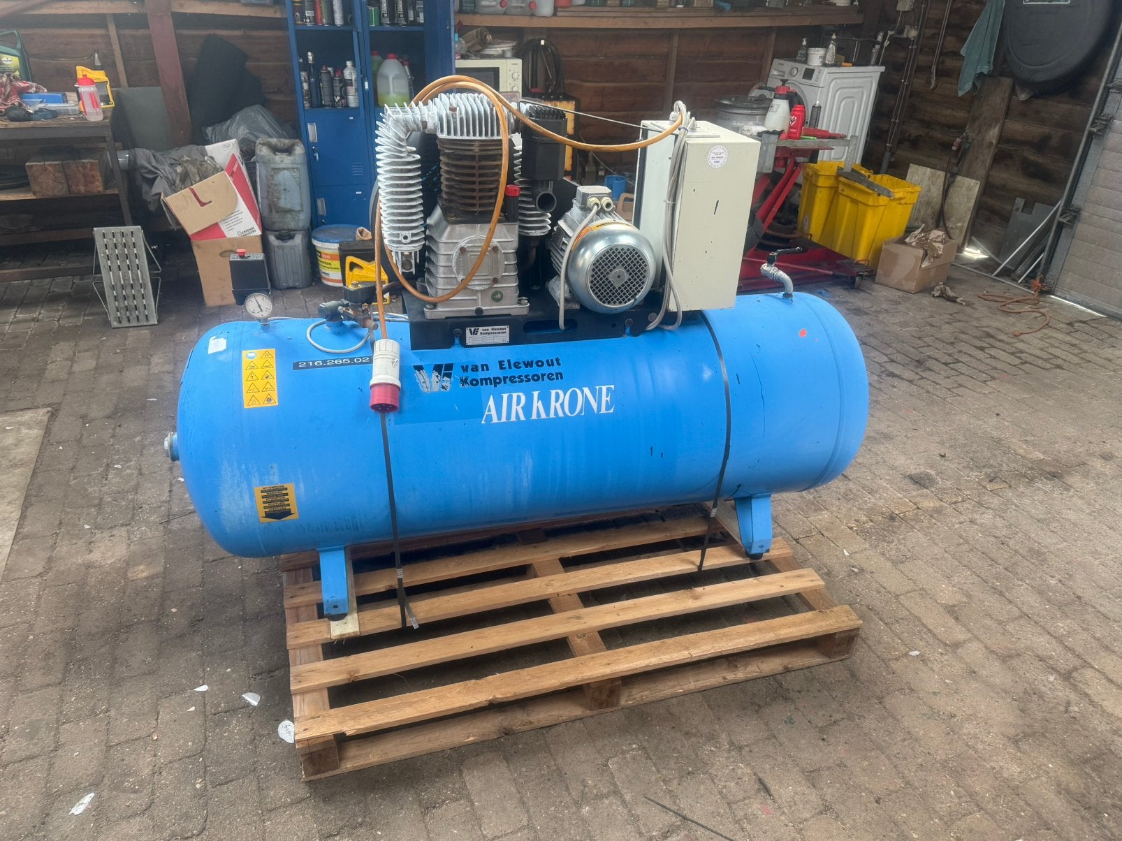 Compressor Van Elewout 500ltr, krachtstroom 400V, 100 liter of meer, Ophalen, Zo goed als nieuw