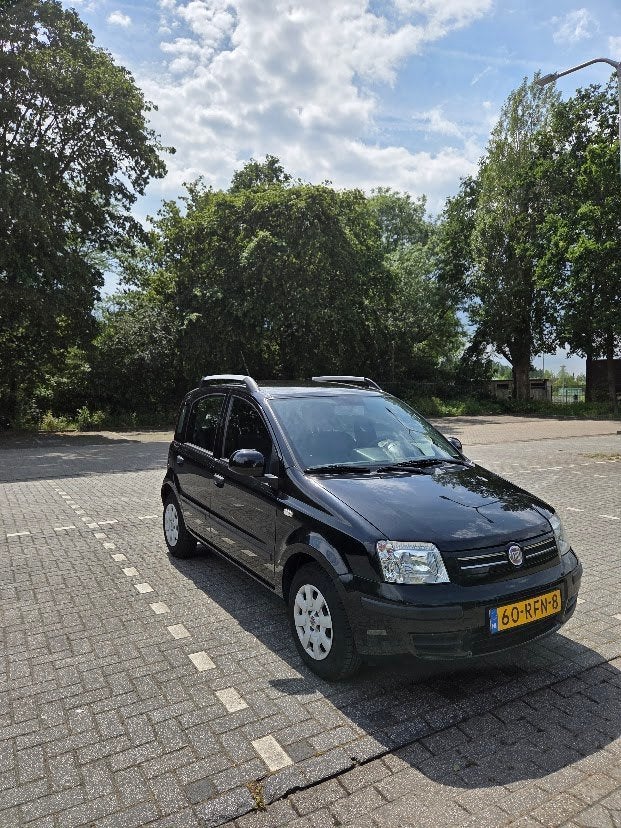 Nette FIAT Panda 1.2 (2011) – Zwart – APK & Beurt mei 2026, Auto's, Stof, 1242 cc, Zwart, Origineel Nederlands