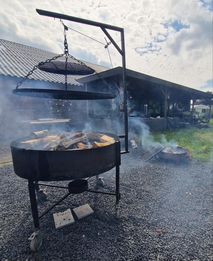 Grote BBQ Grill / Vuurkorf - Demontabel (Ø 1.30m), Tuin en Terras, Houtskoolbarbecues, Ophalen