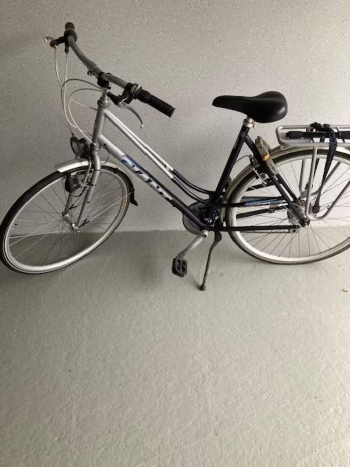 Giant damesfiets Explorer, Fietsen en Brommers, Ophalen, Gebruikt, Giant, Versnellingen