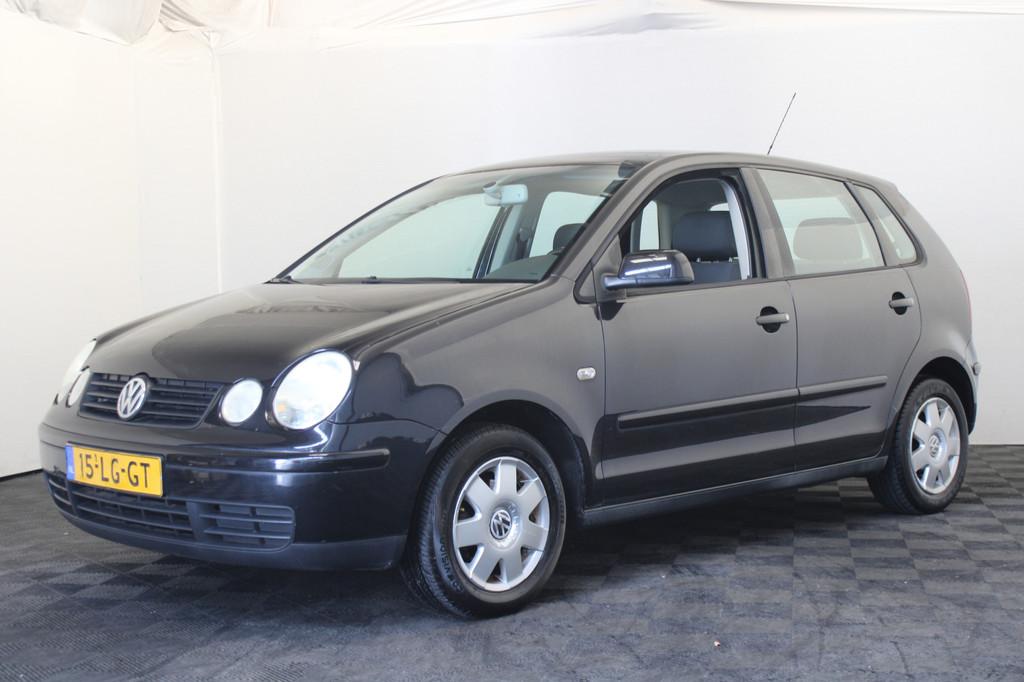 Volkswagen Polo 1.4-16V Highline (bj 2003), Voorwielaandrijving, Zwart, 4 cilinders, Zwart
