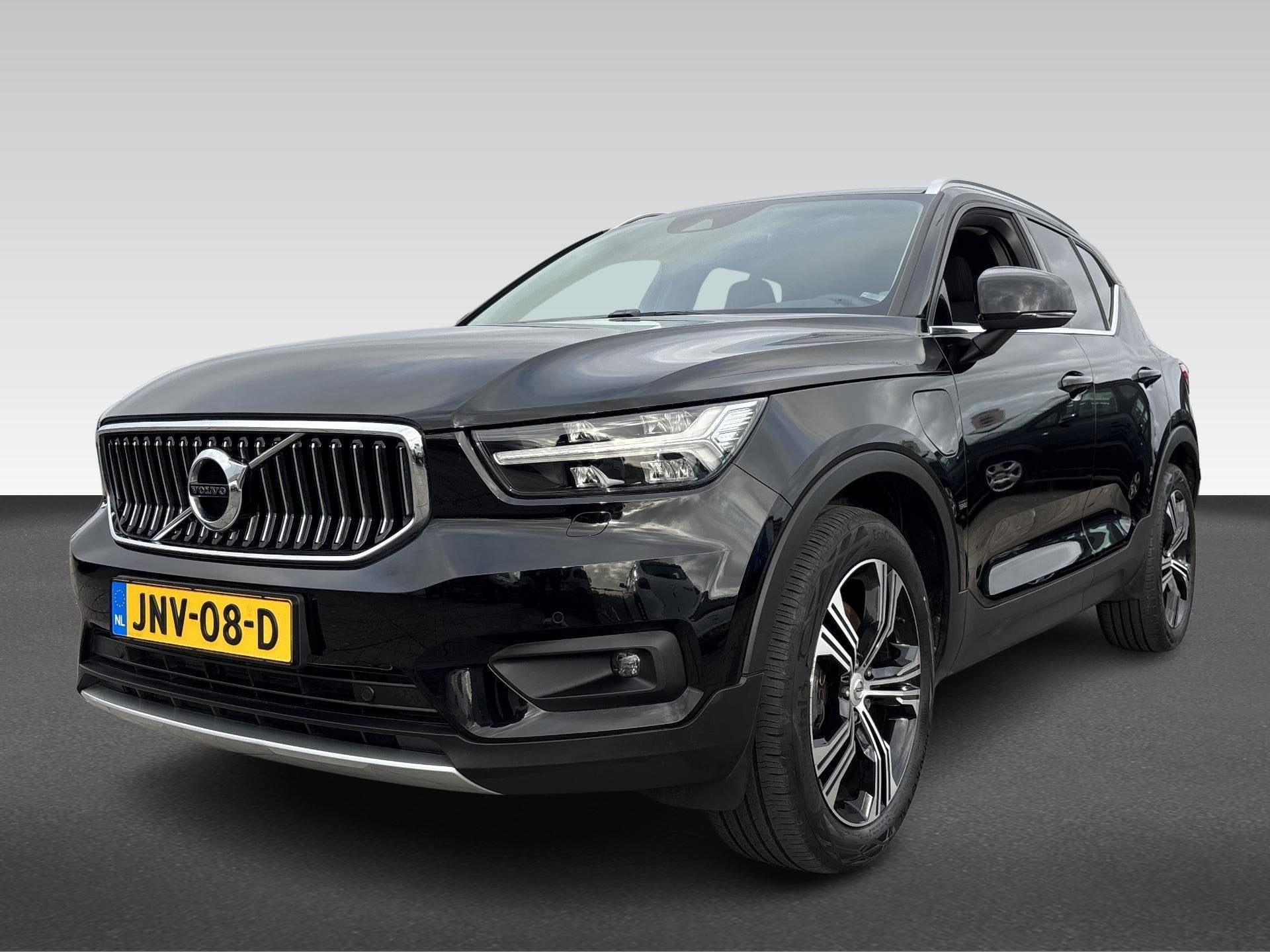 Volvo XC40 1.5 T5 Recharge Inscription Expression, Automaat, 179 pk, Zwart, Adaptive Cruise Control