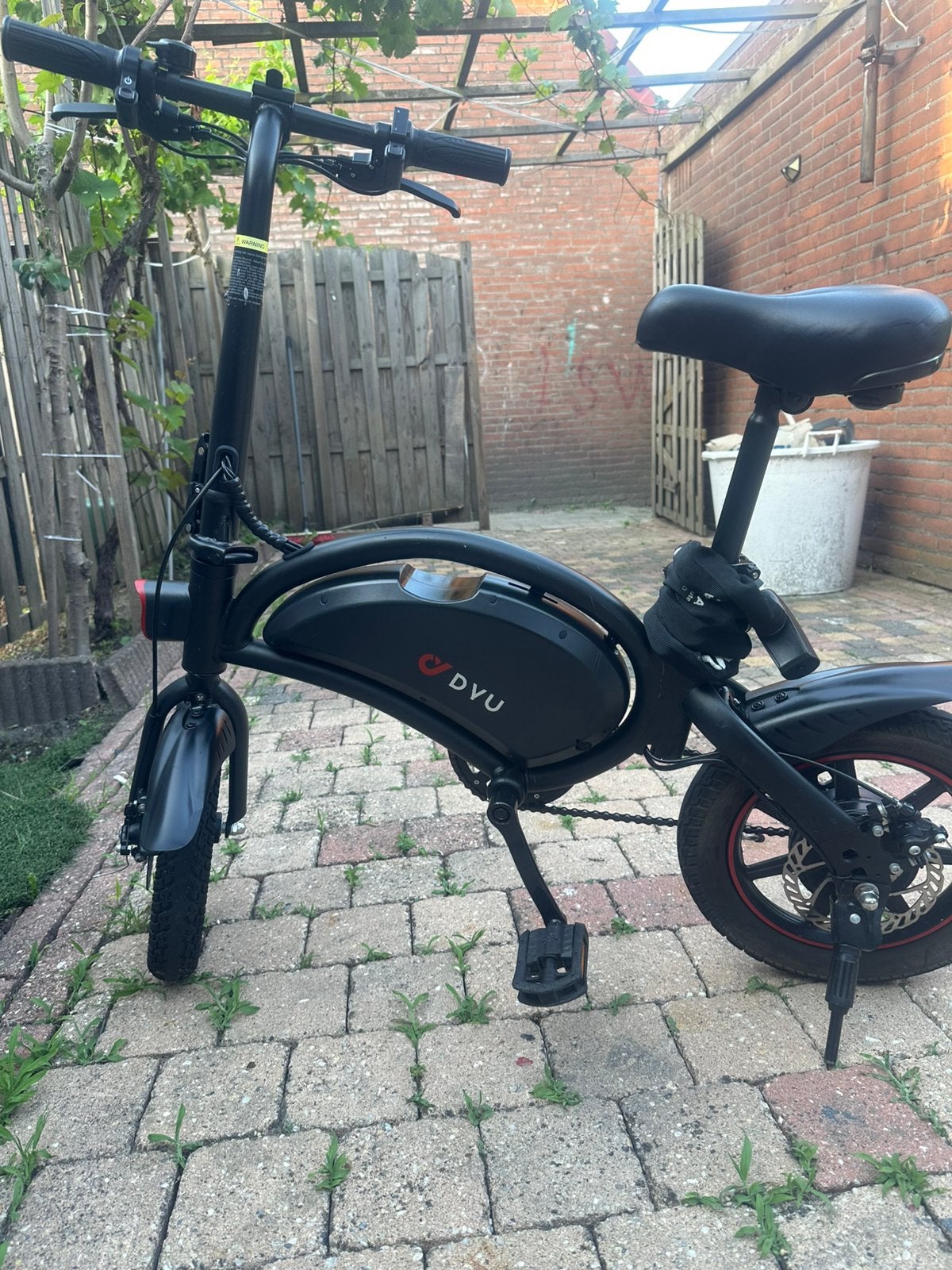 DYU Opvouwbare Elektrische Fiets - Zo Goed als Nieuw, Zo goed als nieuw, Minder dan 47 cm, 30 tot 50 km per accu, Ophalen