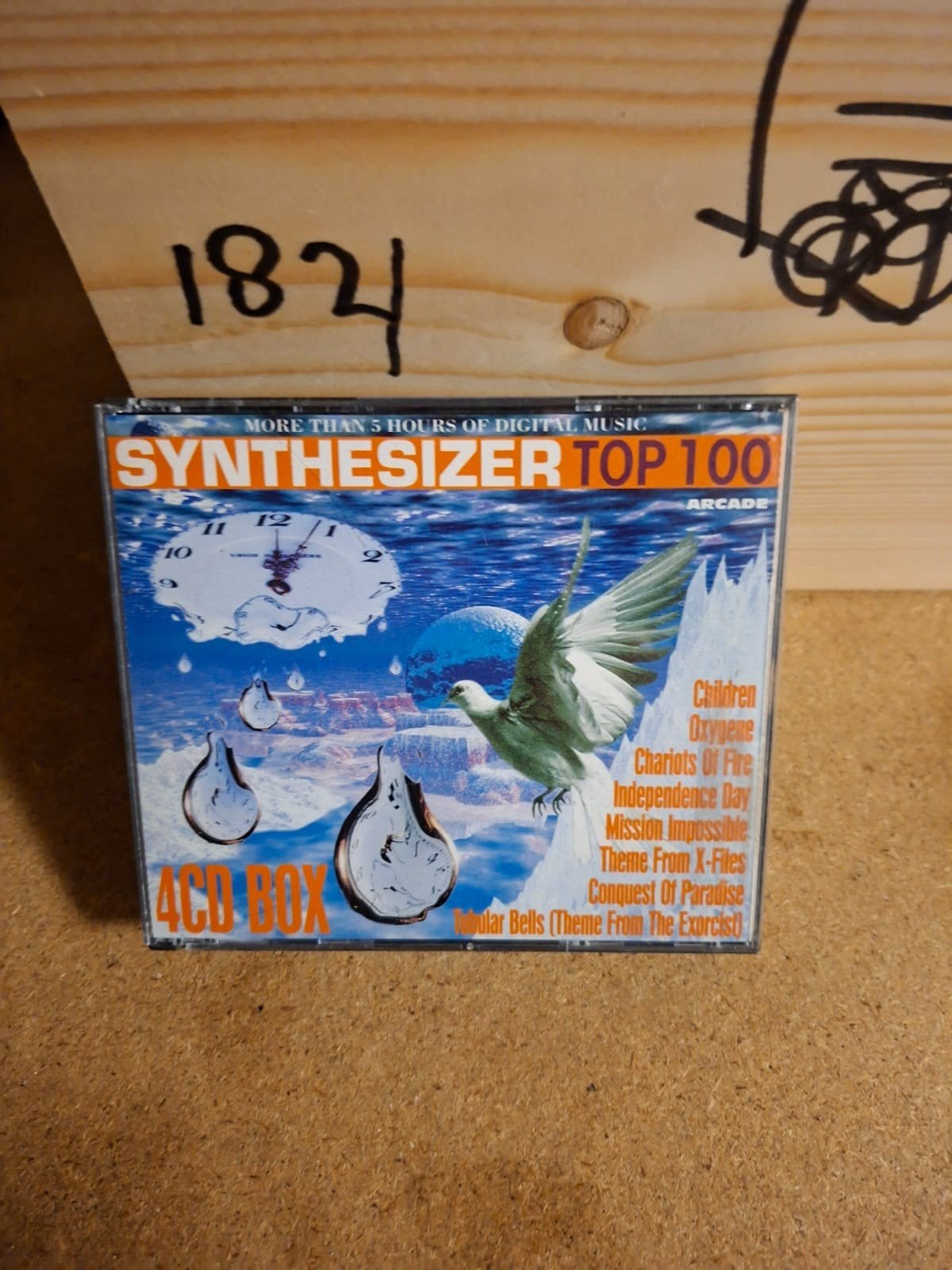 Synthesizer Top 100 - Meer dan 5 uur digitale muziek, Ophalen of Verzenden, Gebruikt, Boxset, Inclusief doosje