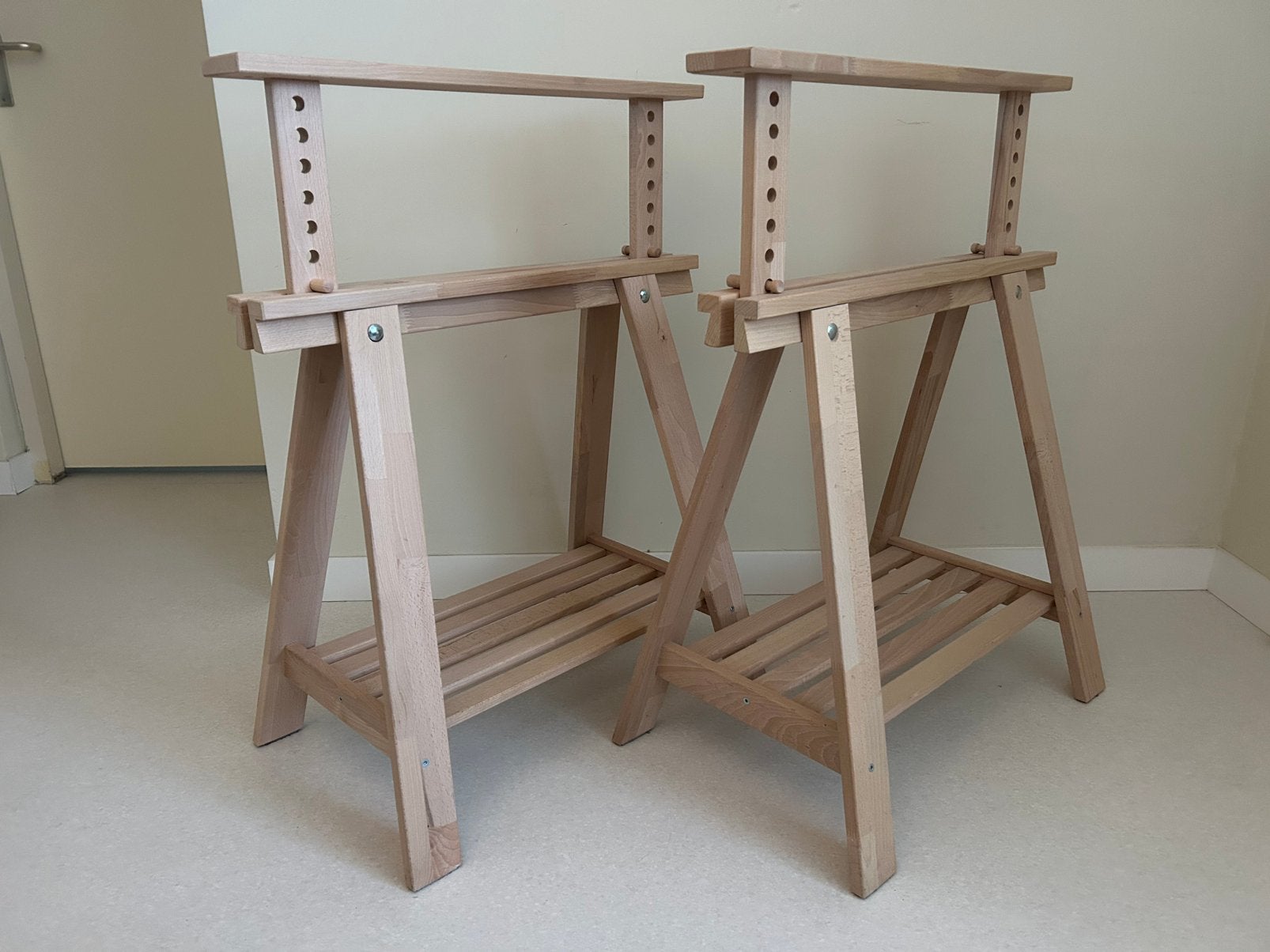 Bieden vanaf €30: 2 IKEA schragen hout verstelbaar, Ophalen, Tafelpoot, Gebruikt, 50 tot 100 cm