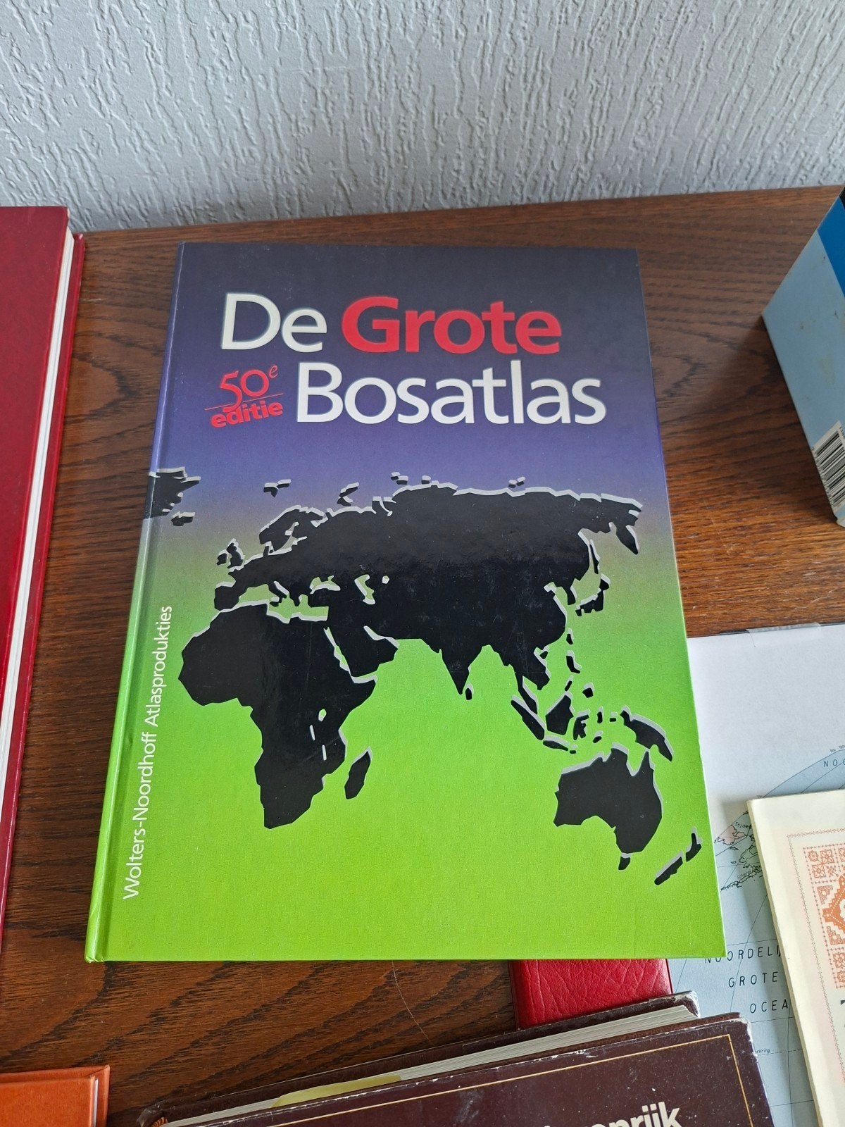 mooie Bos atlas 50ste editie, Ophalen, Bosatlas, Zo goed als nieuw, 1800 tot 2000