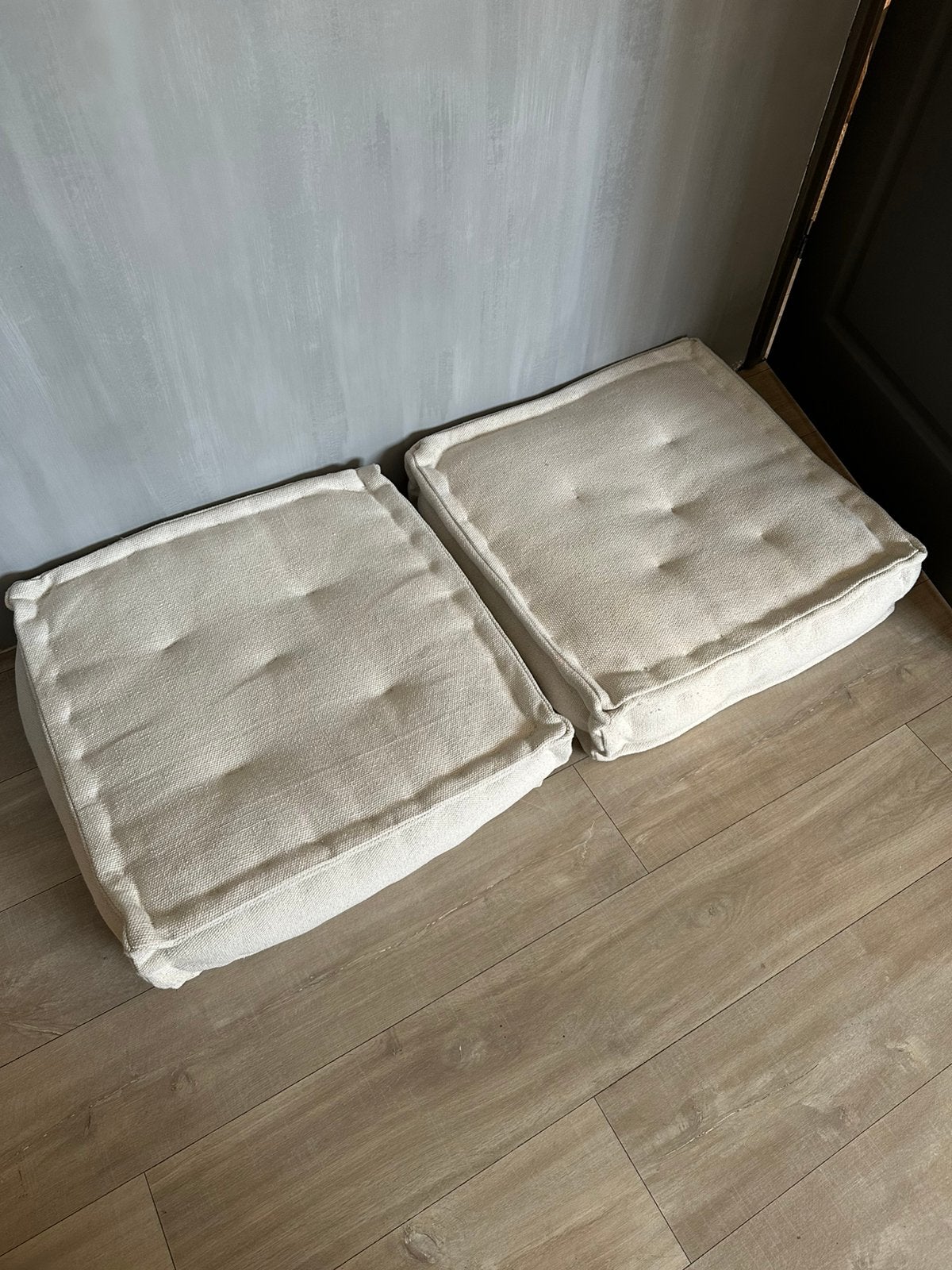 XL beige kussens / zitkussens Xenos, Ophalen, Zo goed als nieuw, Stof, 50 tot 75 cm